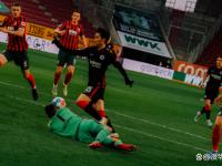 电竞博彩平台 -欧篮联倒计时，法兰克福今晨远射贴柱，细节引发关注，引发热议，纪律约束更严格(足球国足开除奖励远射必进卡叶辰笔趣阁)