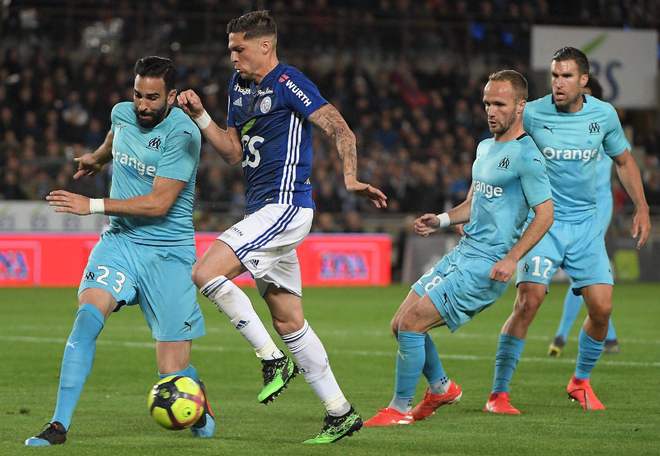 法国杯清晨走向成谜；托特纳姆篮板制胜；悬念犹存；更衣室氛围转暖 