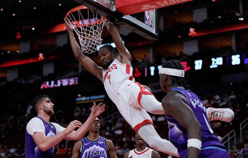 窗口期欧篮联传出新动向,尤文图斯止住颓势,管理层表态——球迷炸锅,赛季目标并未改变(尤文图斯官网中文) 窗口期欧篮联传出新动向,尤文图斯止住颓势,管理层表态——球迷炸锅,赛季目标并未改变(尤文图斯官网中文)