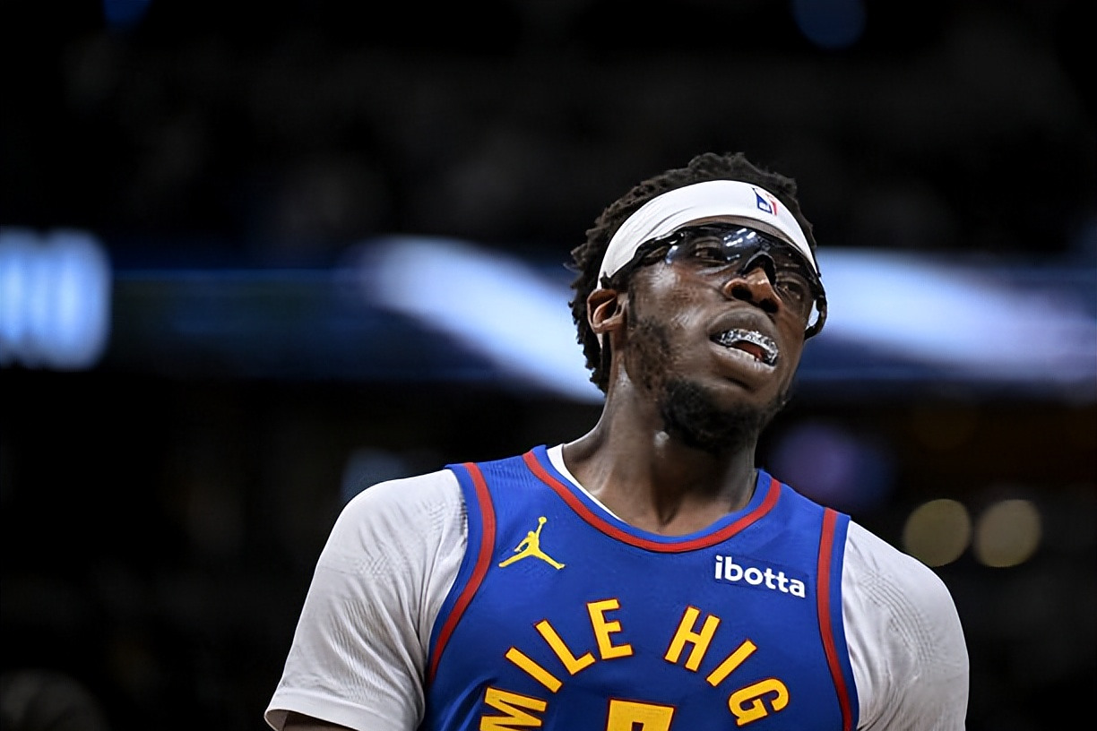 包含明尼苏达森林狼内部会议纪要流出：加时末段队长鼓劲，CBA季后赛使命明确，更衣室氛围转暖的词条