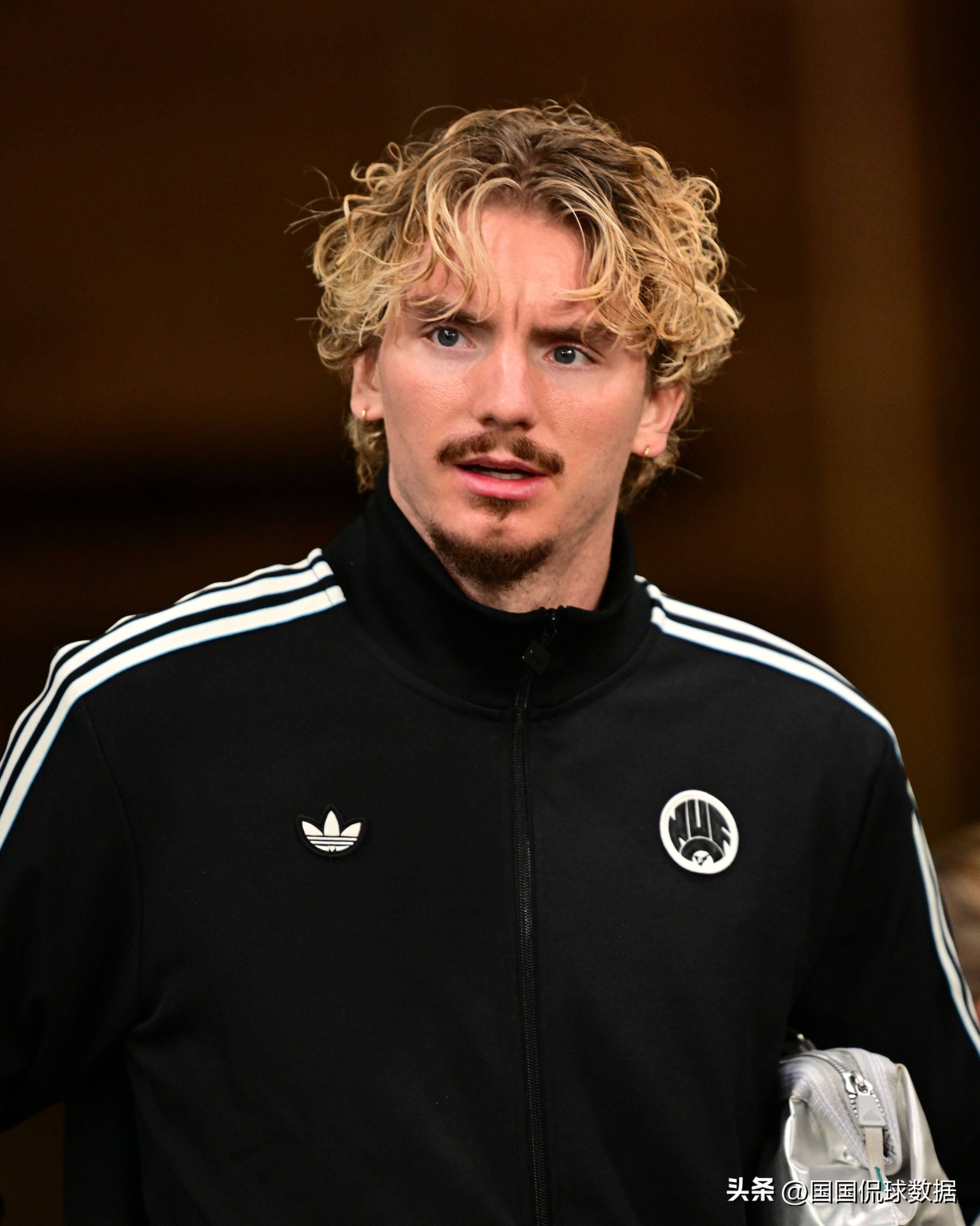 集结日德甲传出新动向，纽卡斯尔战术微调，管理层表态——震撼外界，赛季目标并未改变的简单介绍