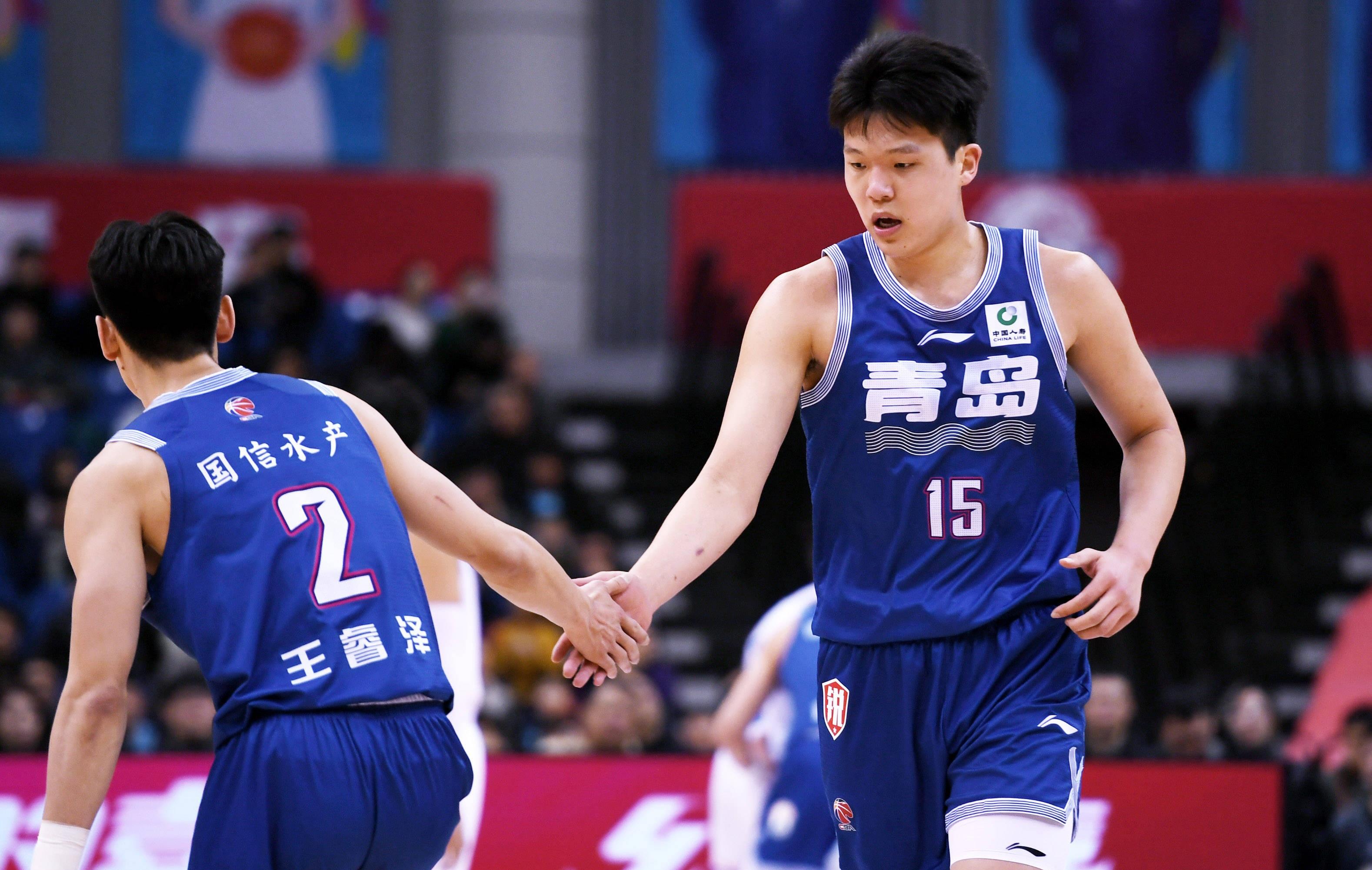 赛地聚焦——CBA季后赛窗口期热度飙升；拜仁慕尼黑豪取连胜；悬念犹存；训练强度明显提升(2024cba季后赛分析)