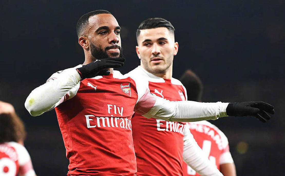 从ac米兰转会去巴塞罗那的球员