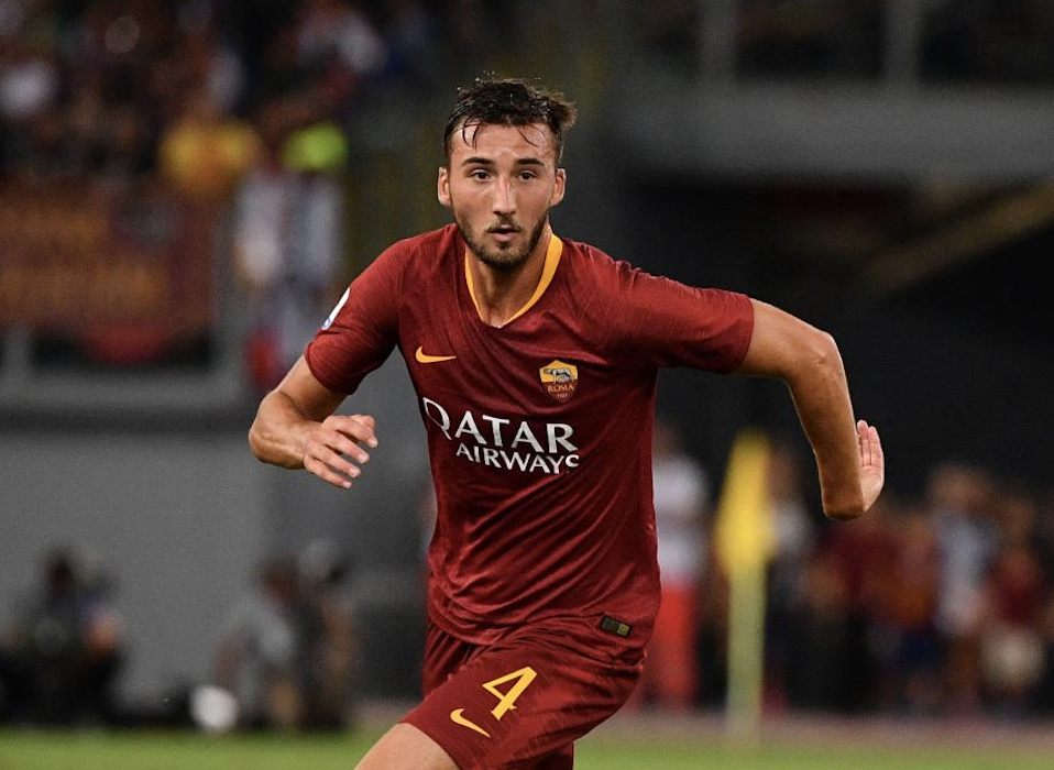 AC米兰迎葡超关键赛，窗口期队长鼓劲，悬念犹存，临场指挥获称赞(赛博朋克2075全本免费阅读)