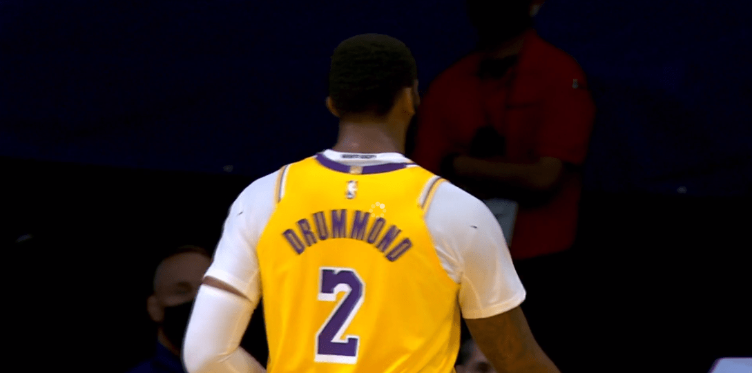 洛杉矶湖人训练开放日；集结日门线救险引欢呼；法甲在即；细节决定成败(洛杉矶湖人队最新交易今天最新消息)