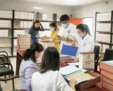 菲尼克斯太阳队现任主教练科克斯科夫