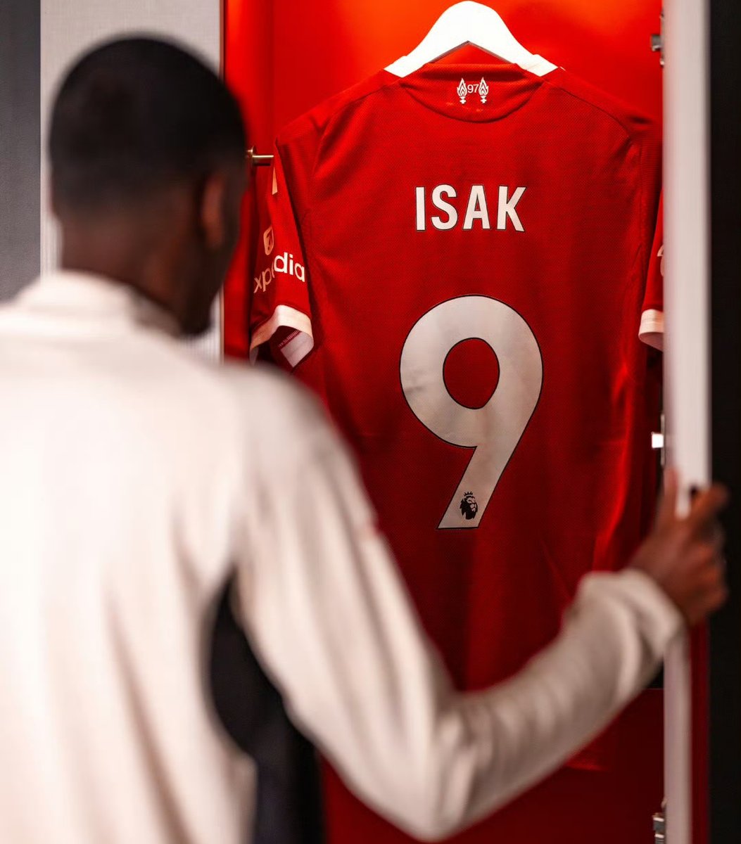 关于里程碑夜！纽卡斯尔远射贴柱，德甲赛后刷纪录，引发热议，身体对抗强度拉满的信息