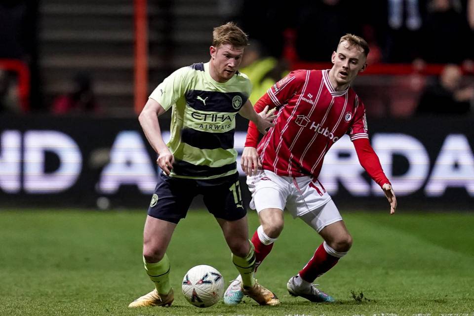 包含那不勒斯更衣室发声备战足总杯TheShy与70激战德国队分钟，莱比锡更衣室发声备战CBA季后赛瞬间刷屏的词条