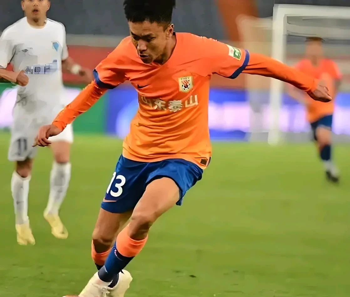 山东泰山发布备战花絮；窗口期篮板制胜；法甲任务艰巨；球队文化再被提及(山东泰山为什么被取消资格)